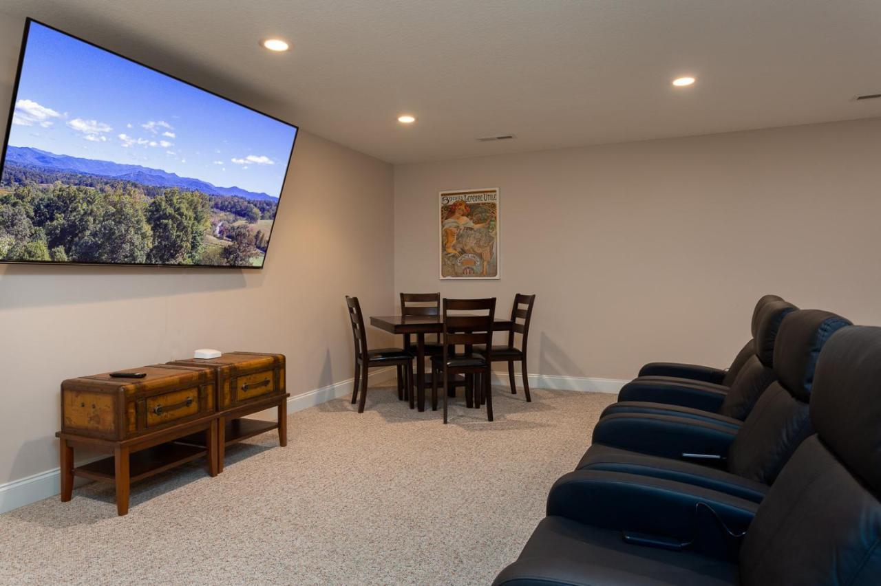 Luxurious House With Pool Near Asheville By Mighty Tree Properties Лестер Экстерьер фото